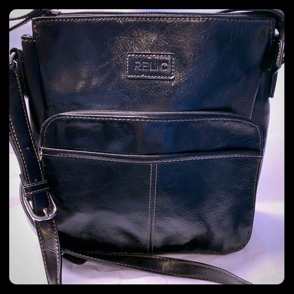 RELIC cross body bag -CLEAN!